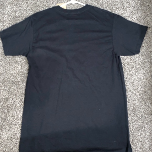 Black Levi’s Shirt - Picture 2 of 2